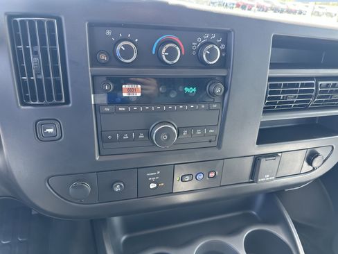 New 2025 Chevrolet Express 3500 w/ Driver Convenience Package image 8