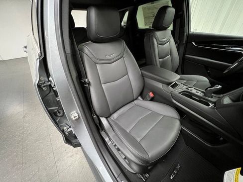 New 2025 Cadillac XT5 Premium Luxury w/ Technology Package image 18