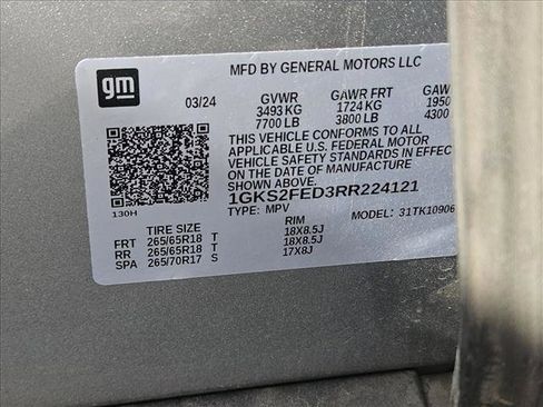 Used 2024 GMC Yukon XL SLE image 16