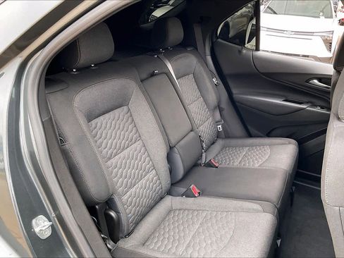 Used 2021 Chevrolet Equinox LT image 19