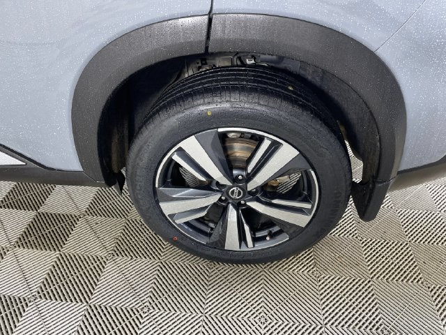 Used 2021 Nissan Rogue SL w/ Premium Package AWD/4WD image 23