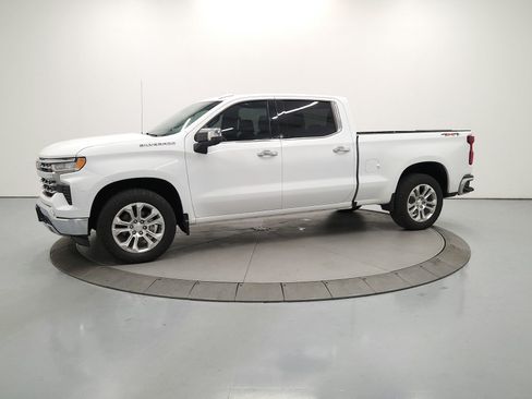 Used 2023 Chevrolet Silverado 1500 LTZ AWD/4WD image 5