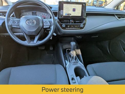Used 2025 Toyota Corolla LE image 24