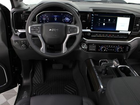 New 2026 Chevrolet Silverado 1500 LT Trail Boss w/ LT Trail Boss Premium Package AWD/4WD image 12