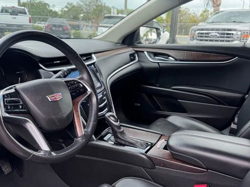 Used 2018 Cadillac XTS Luxury image 9