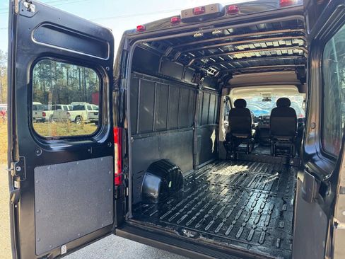 Used 2019 RAM ProMaster 2500 image 12