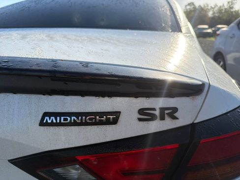 Used 2022 Nissan Altima 2.5 SR w/ Midnight Edition Package image 17