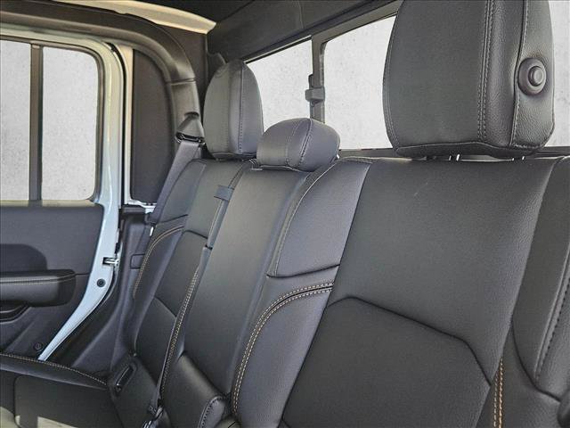New 2026 Jeep Gladiator Mojave AWD/4WD image 14