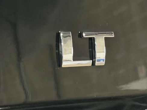 Used 2017 Chevrolet Tahoe LT w/ LT Signature Package image 26