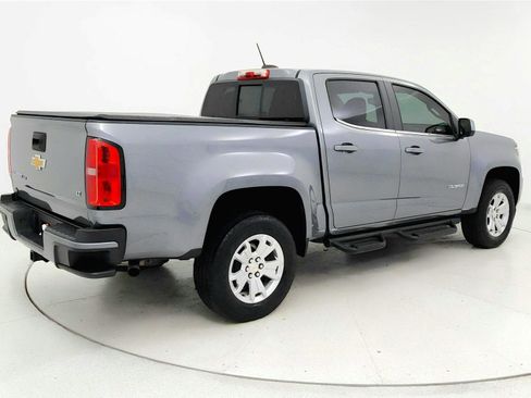 Used 2020 Chevrolet Colorado LT w/ LT Convenience Package RWD image 5