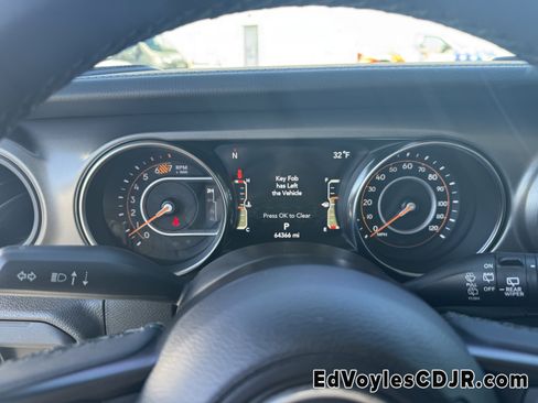 Used 2023 Jeep Wrangler Sport S image 31