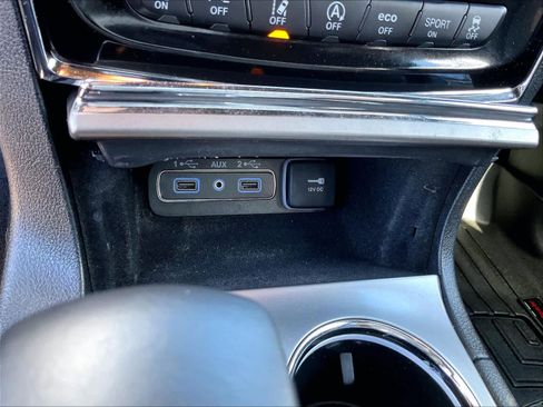 Used 2021 Jeep Grand Cherokee 80th Anniversary w/ Quick Order Package 28K 80th image 27