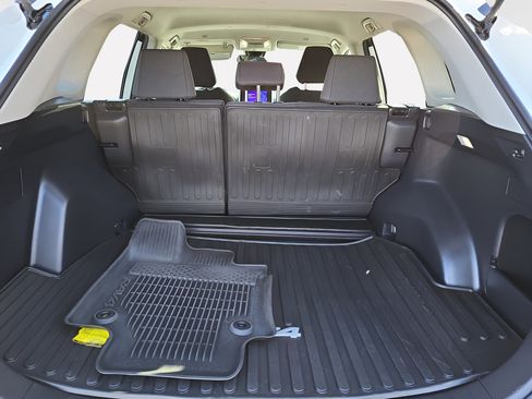 Used 2023 Toyota RAV4 LE image 15