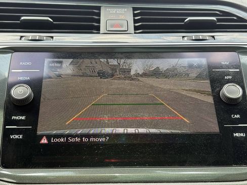 Used 2019 Volkswagen Tiguan S AWD/4WD image 35