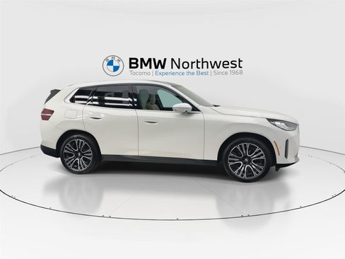 New 2026 BMW X3 xDrive30 w/ Premium Package image 5