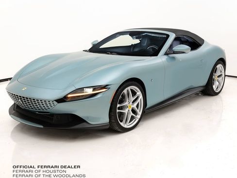 Used 2025 Ferrari Roma Spider RWD image 27
