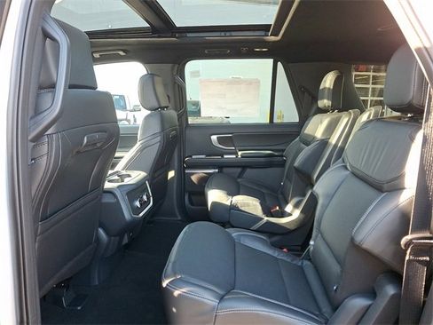 New 2025 Ford Expedition Max Platinum w/ Stealth Appearance Package image 6