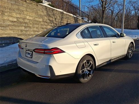 New 2026 BMW 540i xDrive w/ Executive Package image 6