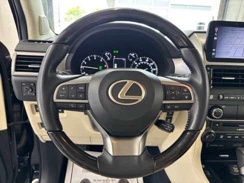 Used 2023 Lexus GX 460 Premium AWD/4WD image 14
