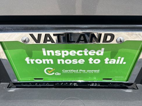 Used 2023 Chevrolet Silverado 1500 RST w/ Z71 Off-Road Package AWD/4WD image 36