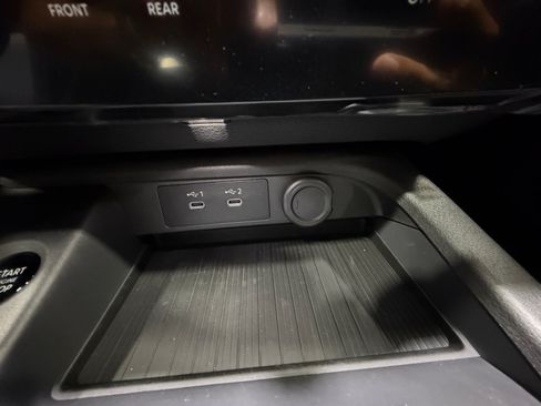 New 2026 Nissan Sentra SV w/ Floor Mat Package FWD image 31