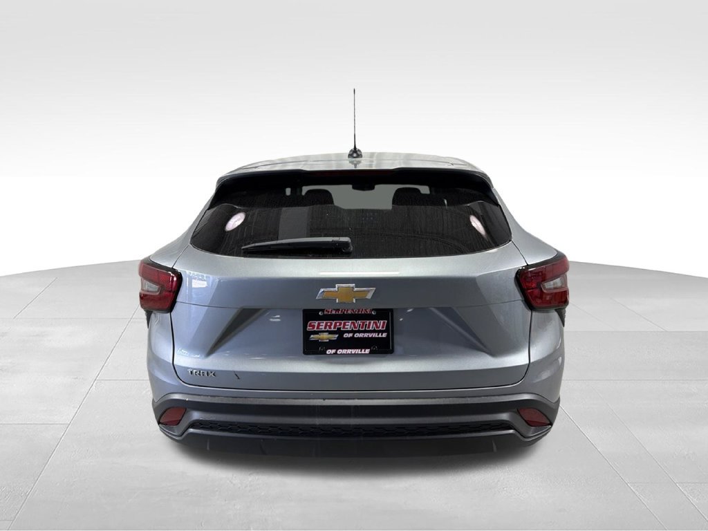 New 2026 Chevrolet Trax LS FWD image 8