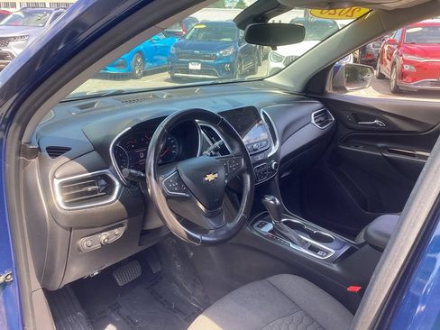 Used 2020 Chevrolet Equinox LT AWD/4WD image 12