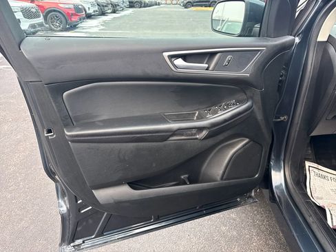 Used 2024 Ford Edge SEL w/ Convenience Package image 27