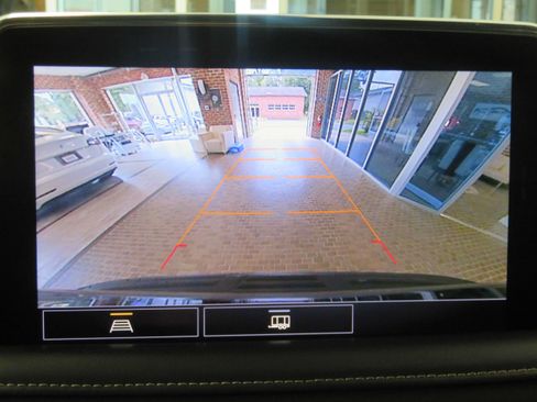 Used 2021 GMC Yukon XL SLT RWD image 43