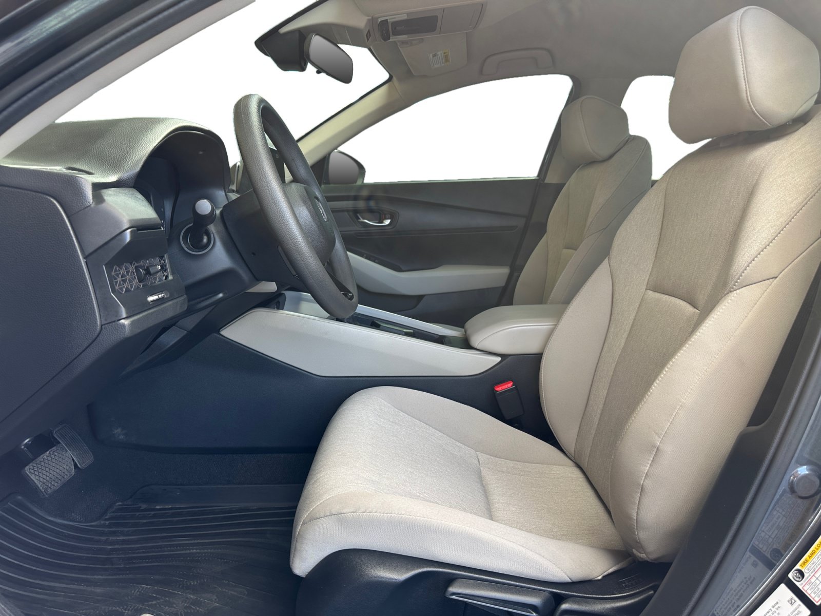 Used 2024 Honda Accord LX image 9