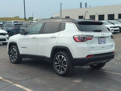 Used 2023 Jeep Compass Limited AWD/4WD image 5