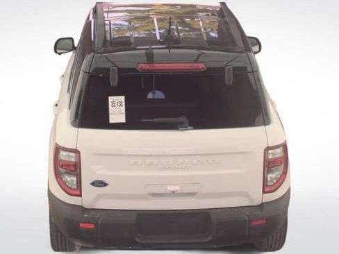Used 2025 Ford Bronco Sport Outer Banks w/ Outer Banks Tech Package+ AWD/4WD image 11