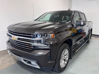 Used 2021 Chevrolet Silverado 1500 High Country w/ Technology Package AWD/4WD video 1