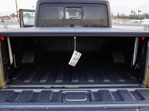 New 2026 Jeep Gladiator Sport image 31