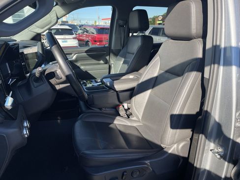 Certified 2024 GMC Sierra 1500 SLT image 19