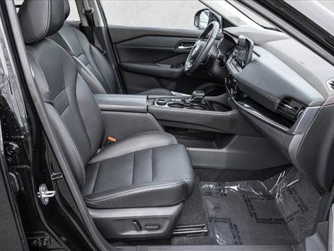 Used 2022 Nissan Rogue SL w/ SL Premium Package image 26