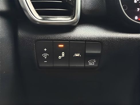 Used 2021 Kia Sportage EX image 32