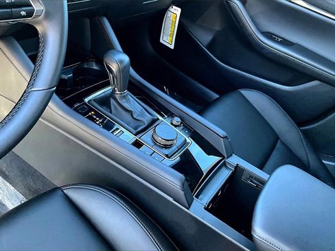 Certified 2025 MAZDA MAZDA3 s image 10