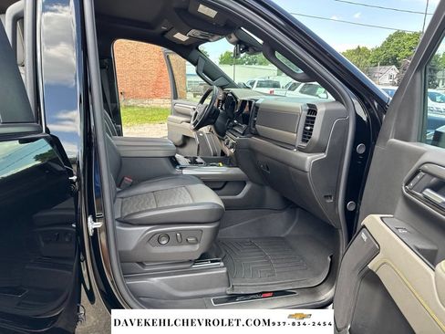 Used 2025 Chevrolet Silverado 2500 ZR2 AWD/4WD image 25