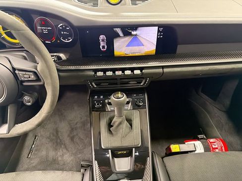 Used 2023 Porsche 911 GT3 RWD image 18