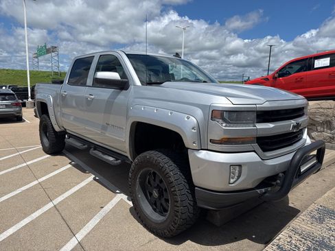 Used 2016 Chevrolet Silverado 1500 LT w/ All Star Edition AWD/4WD image 3