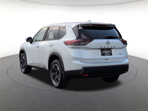 New 2026 Nissan Rogue SV w/ Cold Weather Package image 7