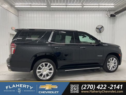 Used 2023 Chevrolet Tahoe High Country image 2