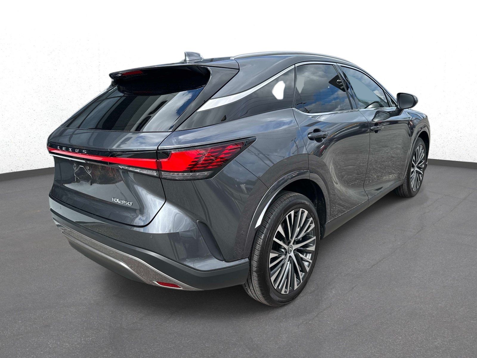 Used 2026 Lexus RX 350 Premium Plus w/ Convenience Package FWD image 3