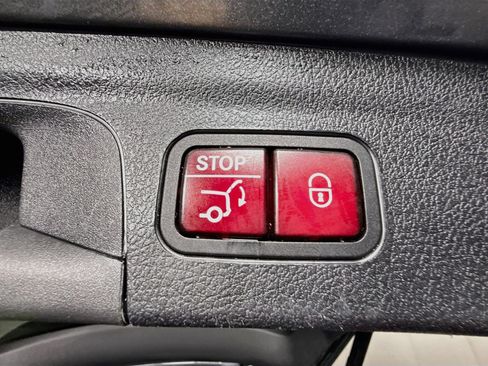 Used 2022 Mercedes-Benz GLE 350 4MATIC image 42