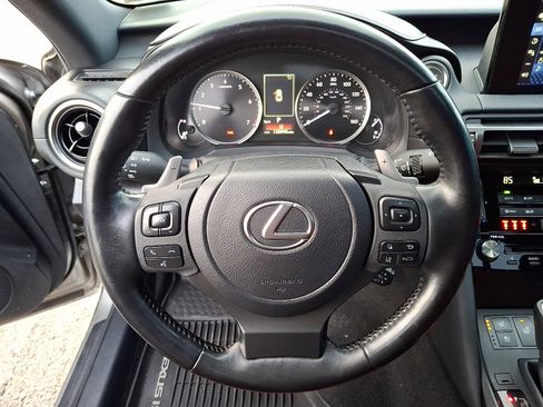 Used 2021 Lexus IS 300 AWD w/ Comfort Package image 19