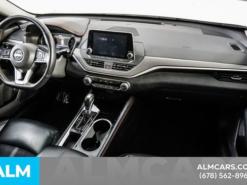 Used 2025 Nissan Altima 2.5 SR FWD image 21