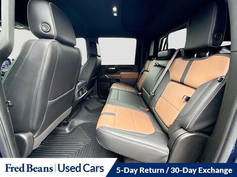 Used 2022 Chevrolet Silverado 2500 High Country w/ Safety Package II image 26