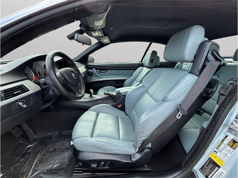 Used 2009 BMW M3 Convertible RWD image 2
