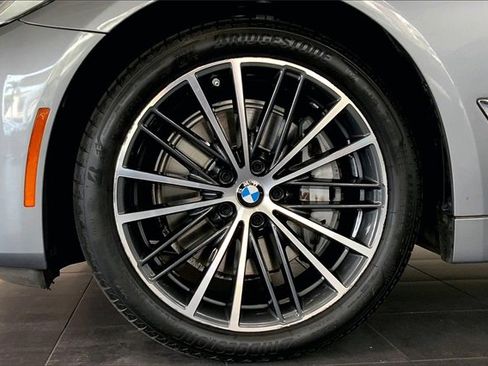 Certified 2023 BMW 540i image 9